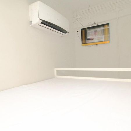 Kamar Keluarga Cengkareng Cendrawasih Hostel Jakarta Luaran gambar